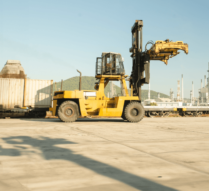 Forklifts with nationwide delivery